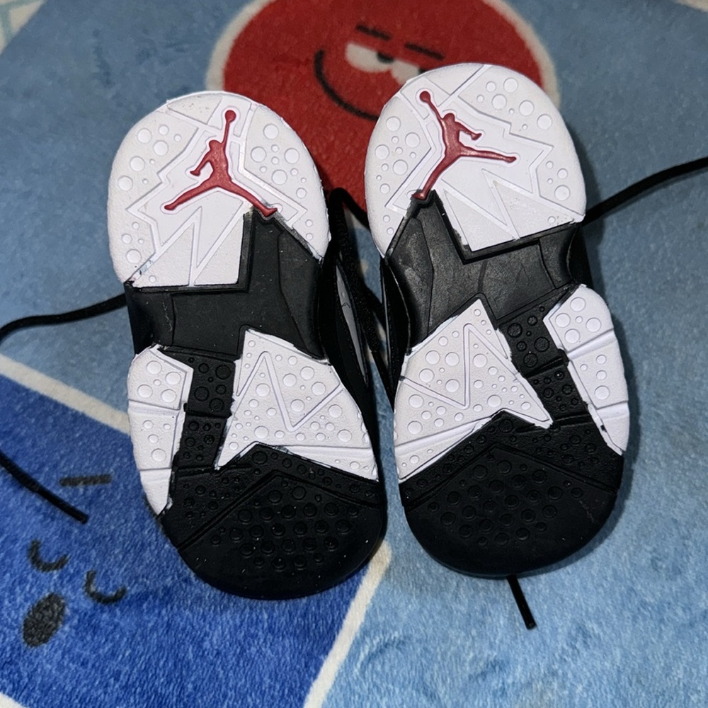 Jordan True Flight - Picture 3 of 3